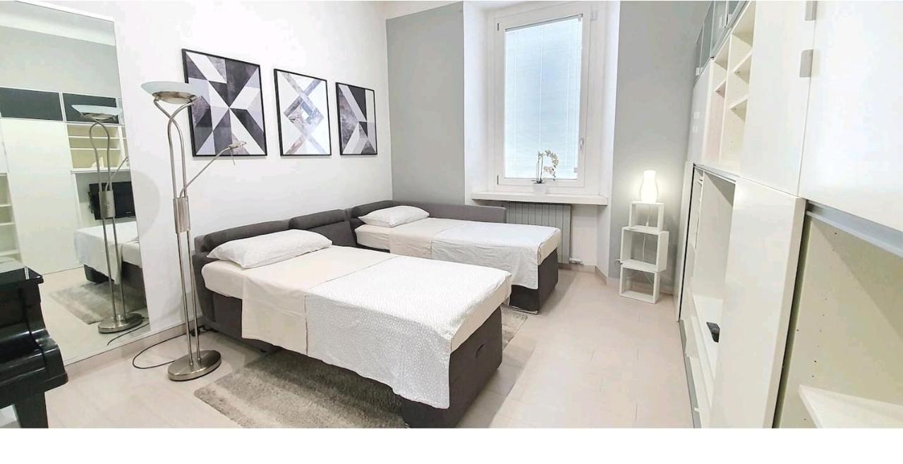 Charming Apartment Central Station Milano Exteriör bild